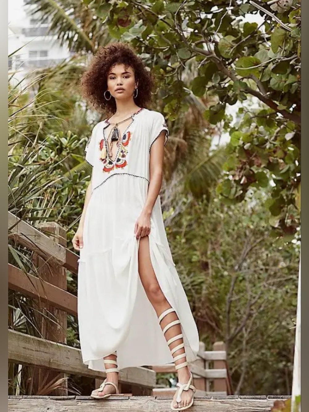 Free People Daisy Fields White Maxi Dress, Floral Embroidery, Size Medium